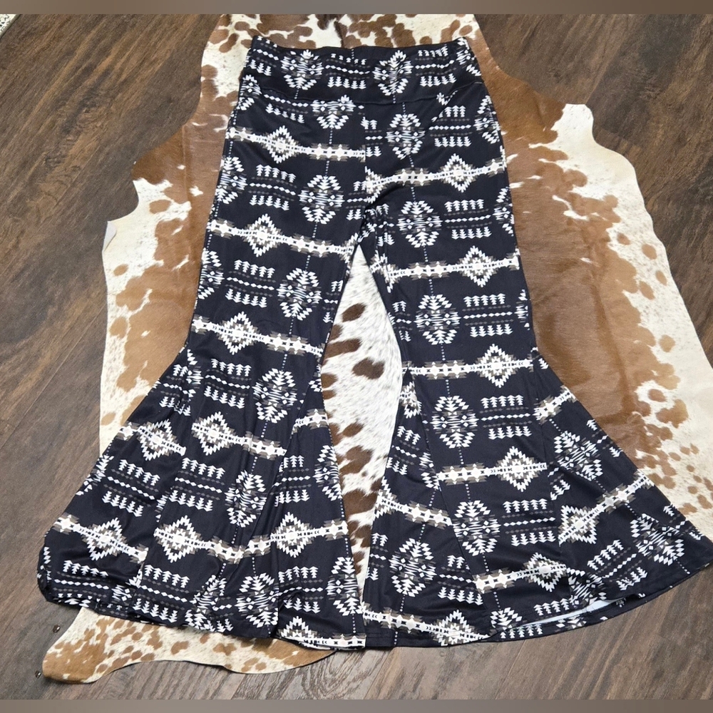 Chic Black and White Flared Women's Pants